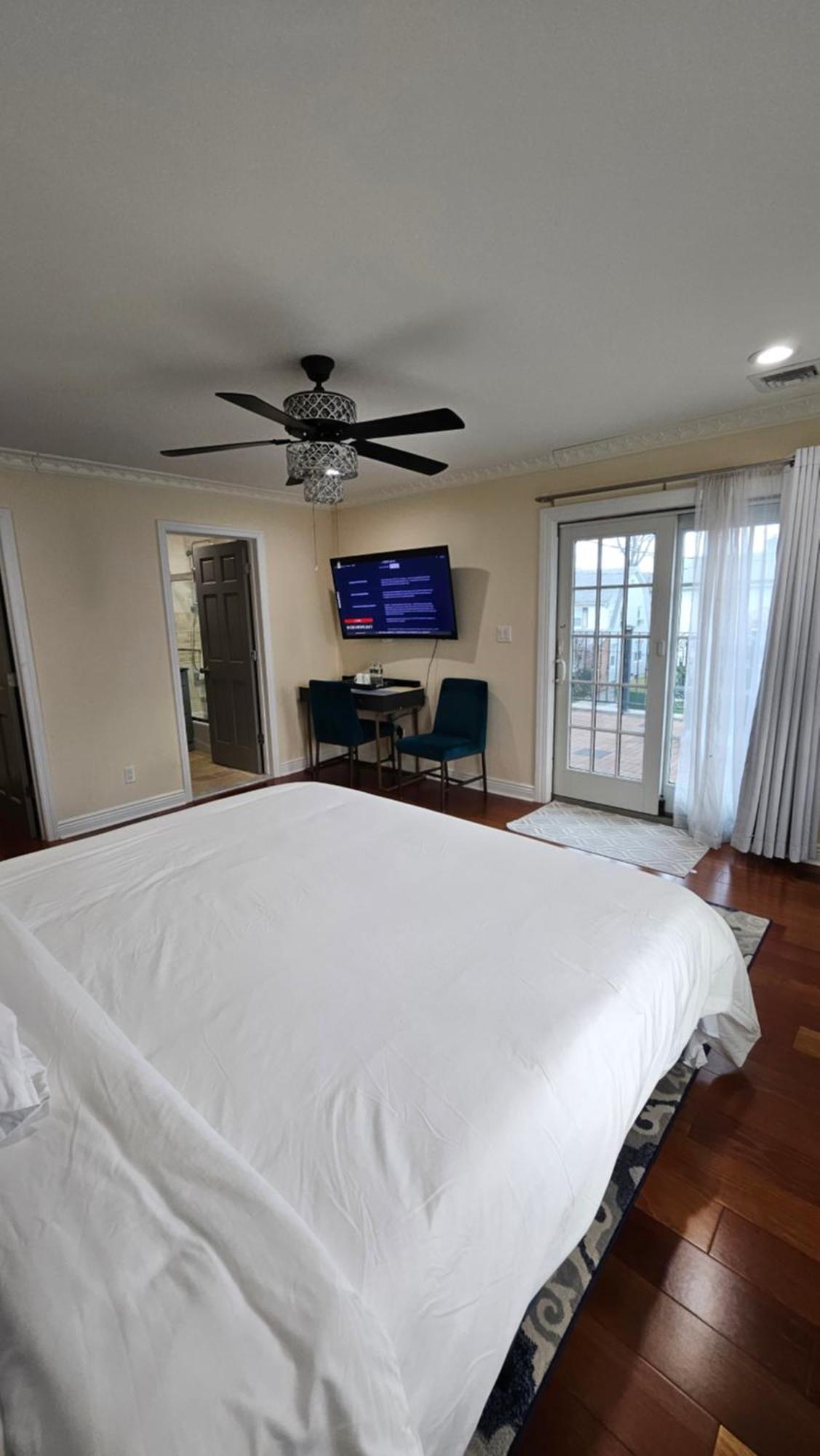 Luxury Hotel-Style Room In Queens, New York Bagian luar foto
